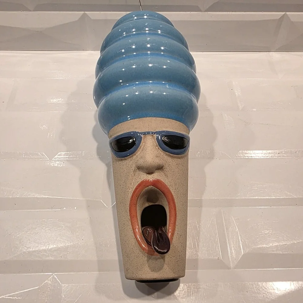 Aaargh‎ Designs Hot Lips Hilda Retro Pop Art Hanging Bird House 12